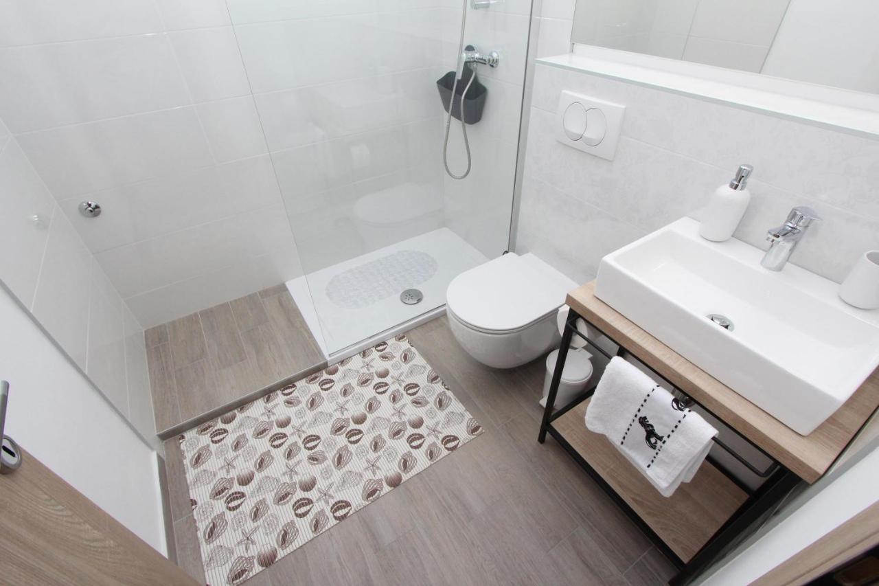 Apartments Eni روفينج المظهر الخارجي الصورة