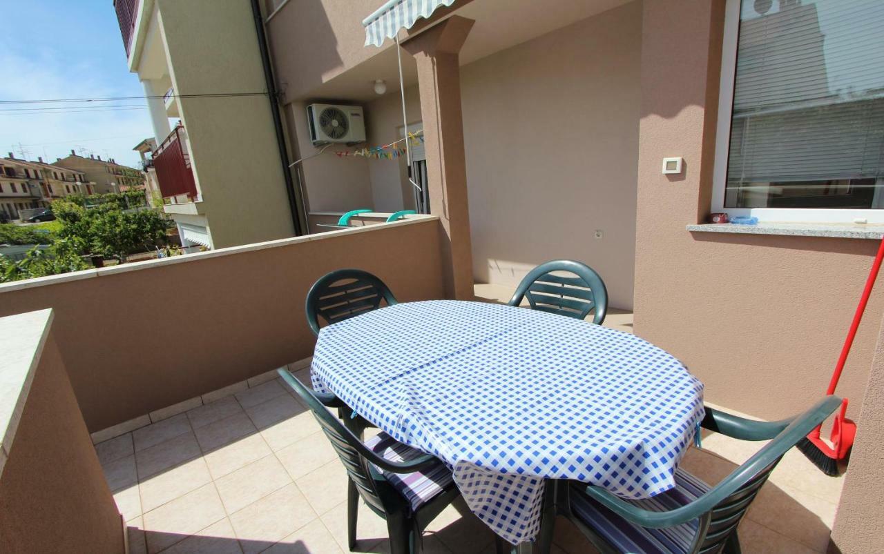 Apartments Eni روفينج المظهر الخارجي الصورة